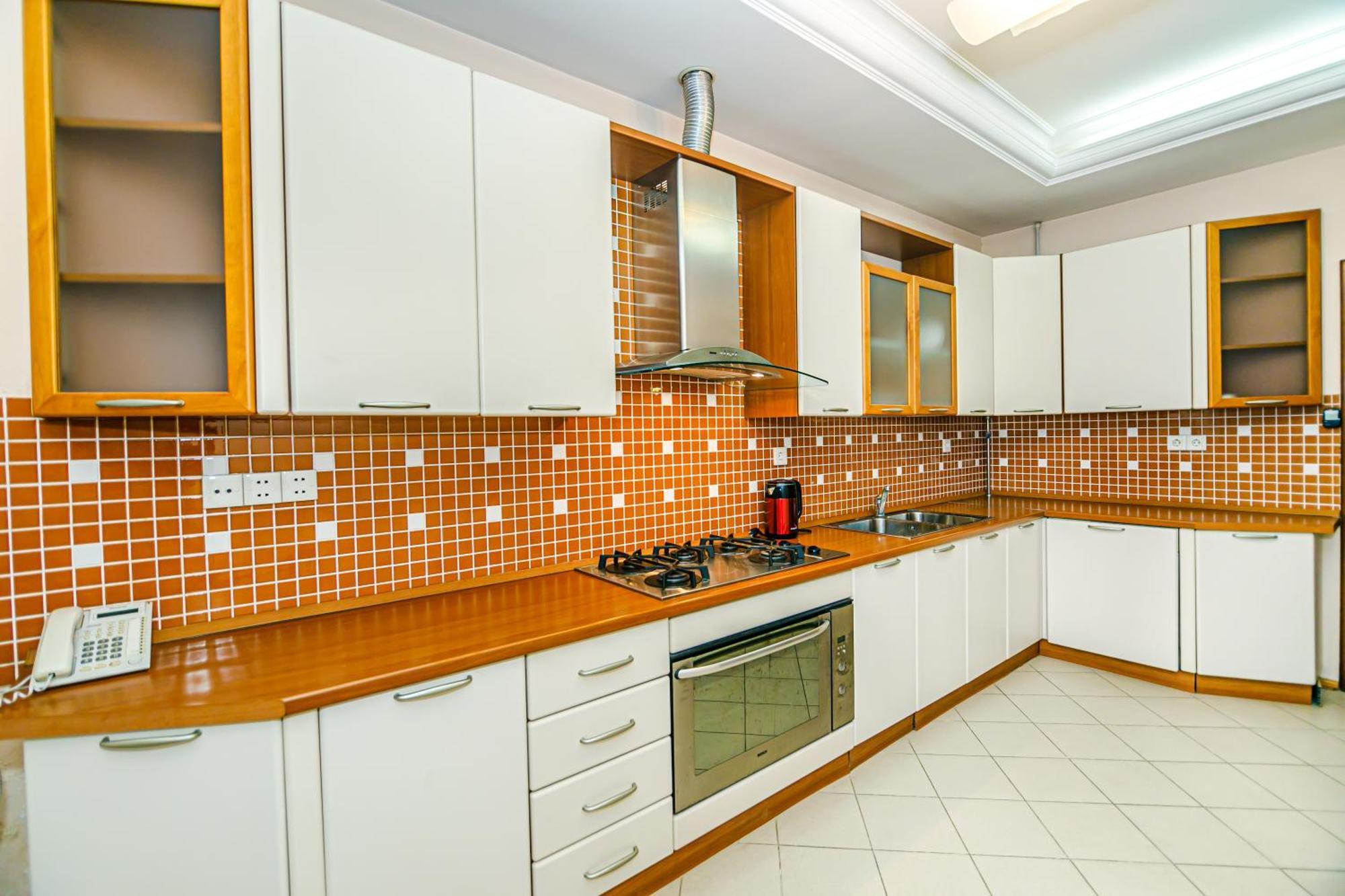 Delux Apartament In Center Apartment Baku Ngoại thất bức ảnh