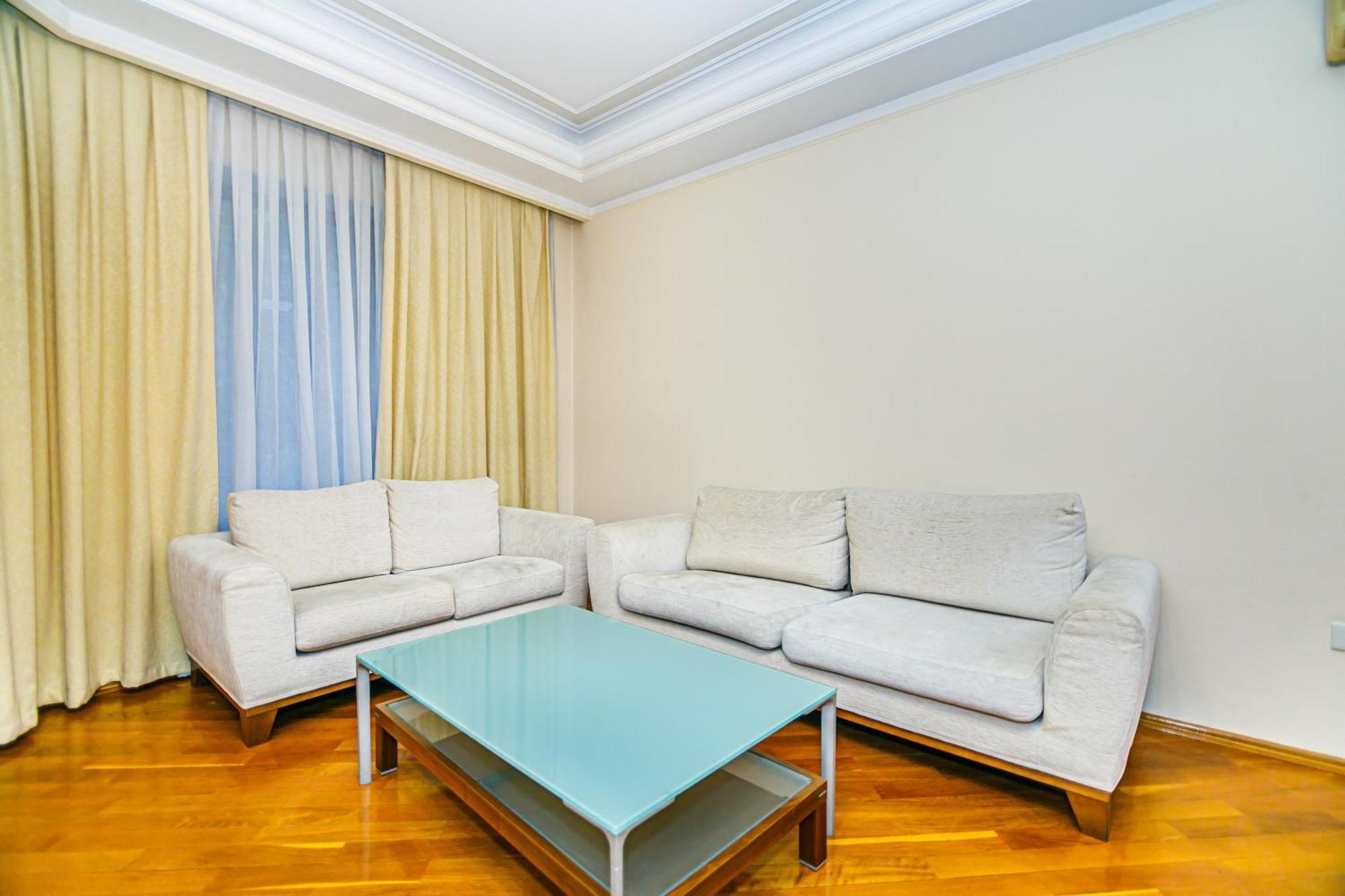 Delux Apartament In Center Apartment Baku Ngoại thất bức ảnh